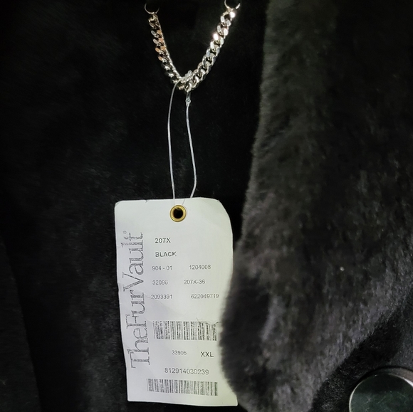 VINTAGE NWT FUR COAT☁️ - Picture 4 of 10